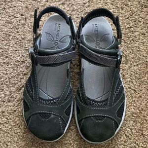 Merrell Azura Wrap Sandal Women’s Size 6